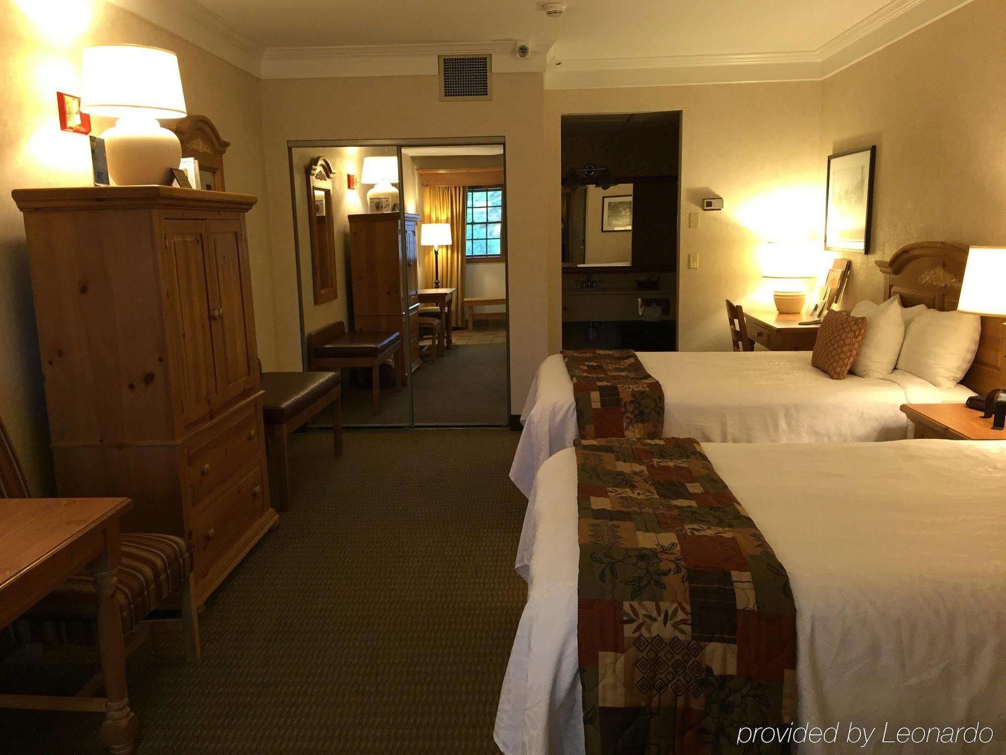 The Inn At Holiday Valley 엘리콧빌 외부 사진