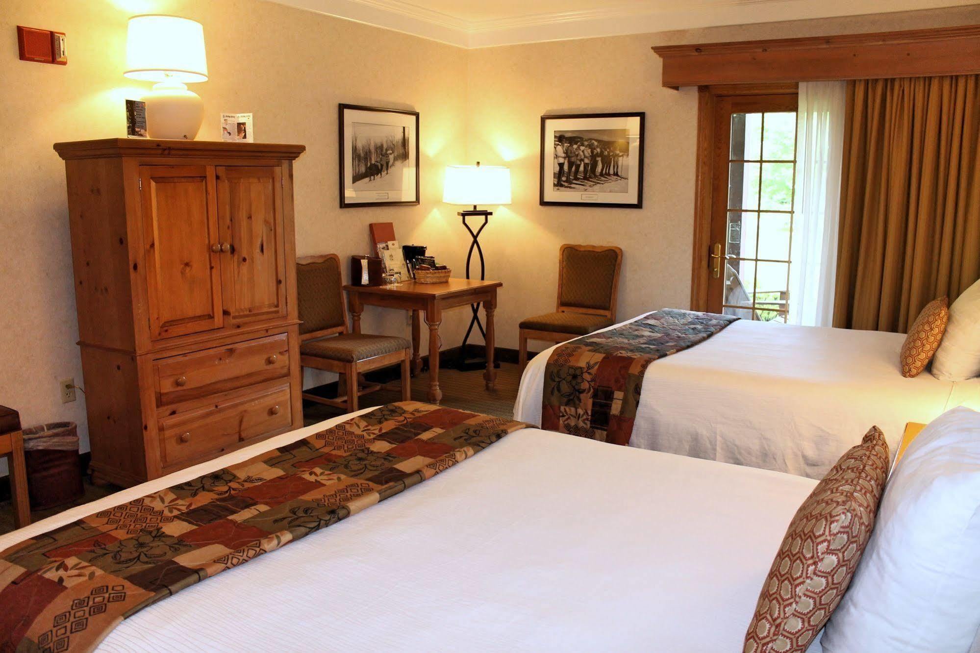 The Inn At Holiday Valley 엘리콧빌 외부 사진