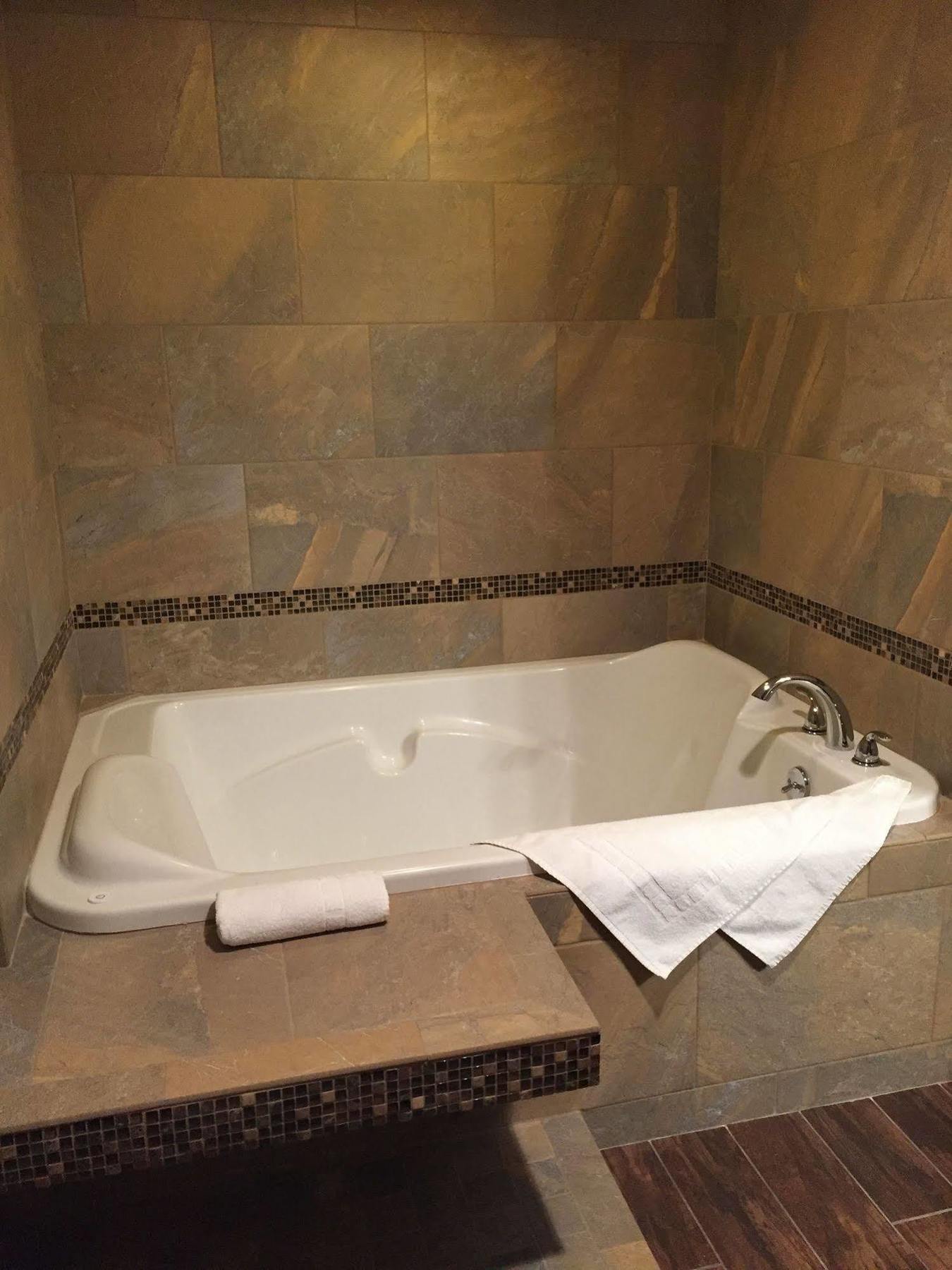 The Inn At Holiday Valley 엘리콧빌 외부 사진